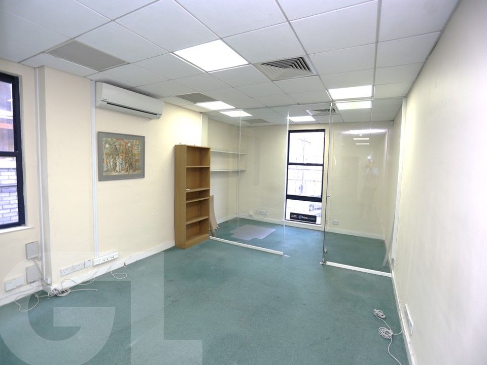 Property photo 2 of 4