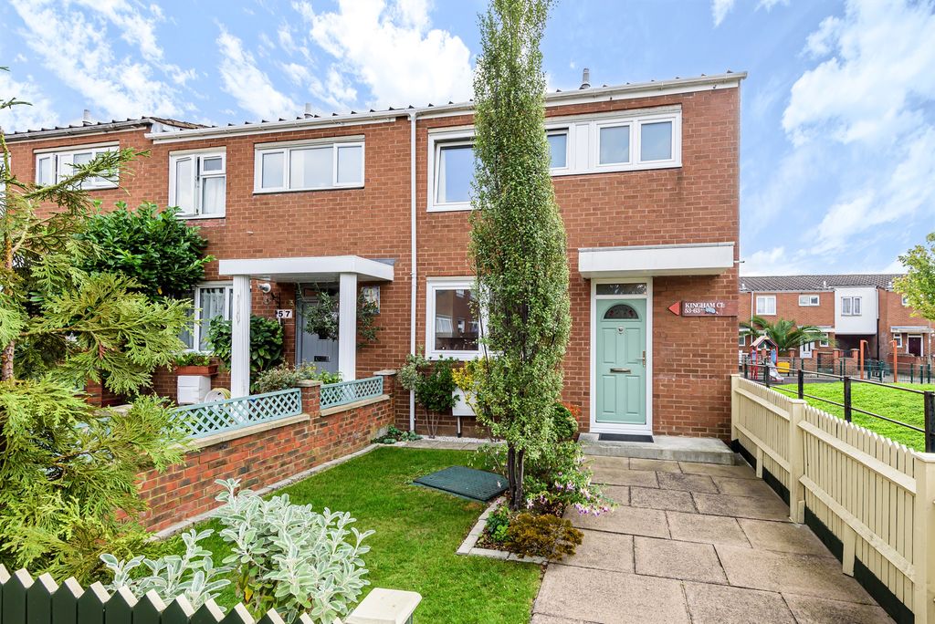 Property photo 1 of 12