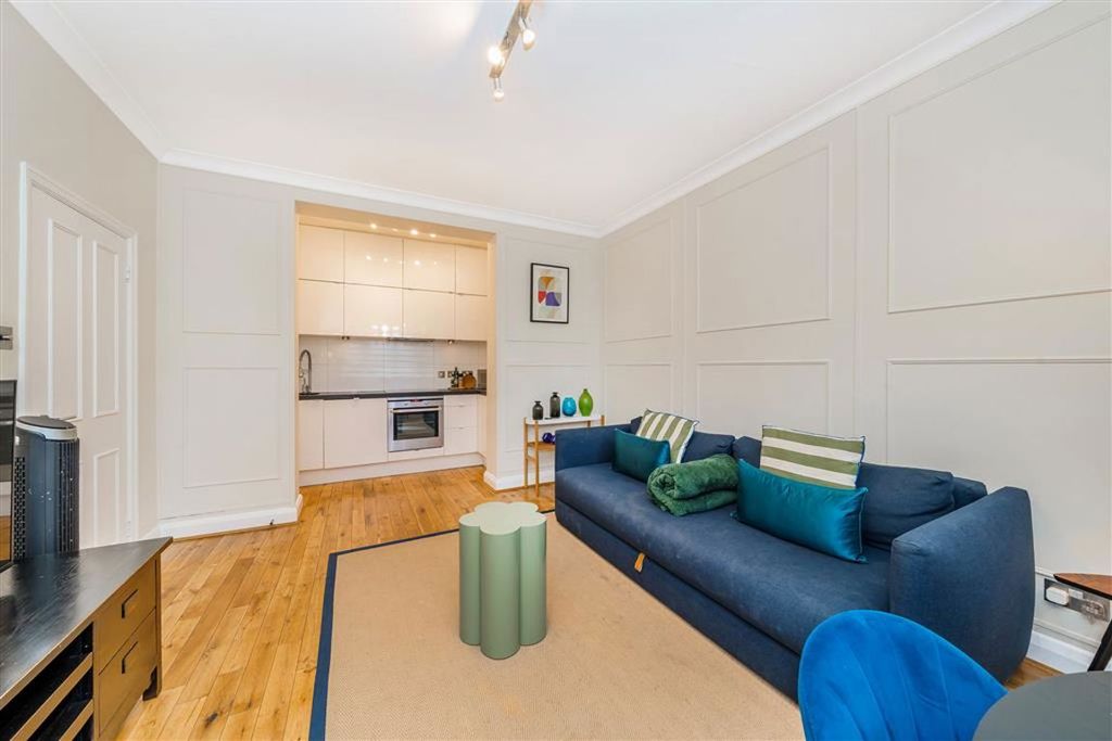 Property photo 2 of 6