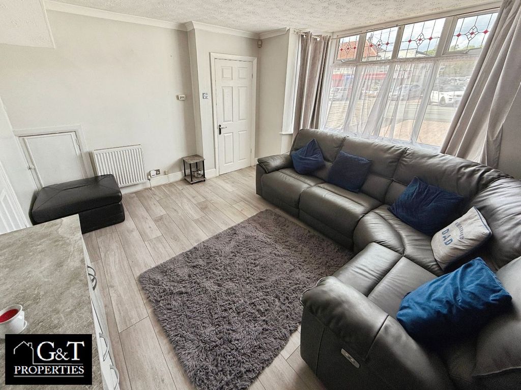 Property photo 3 of 22 Reception Room