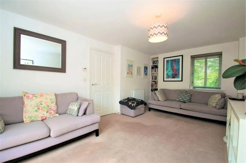 Property photo 2 of 13 Living Room.Jpg