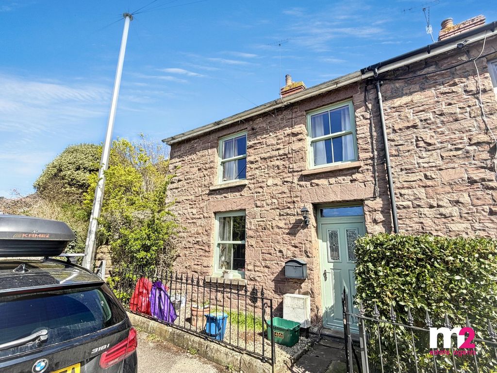 Property photo 2 of 13