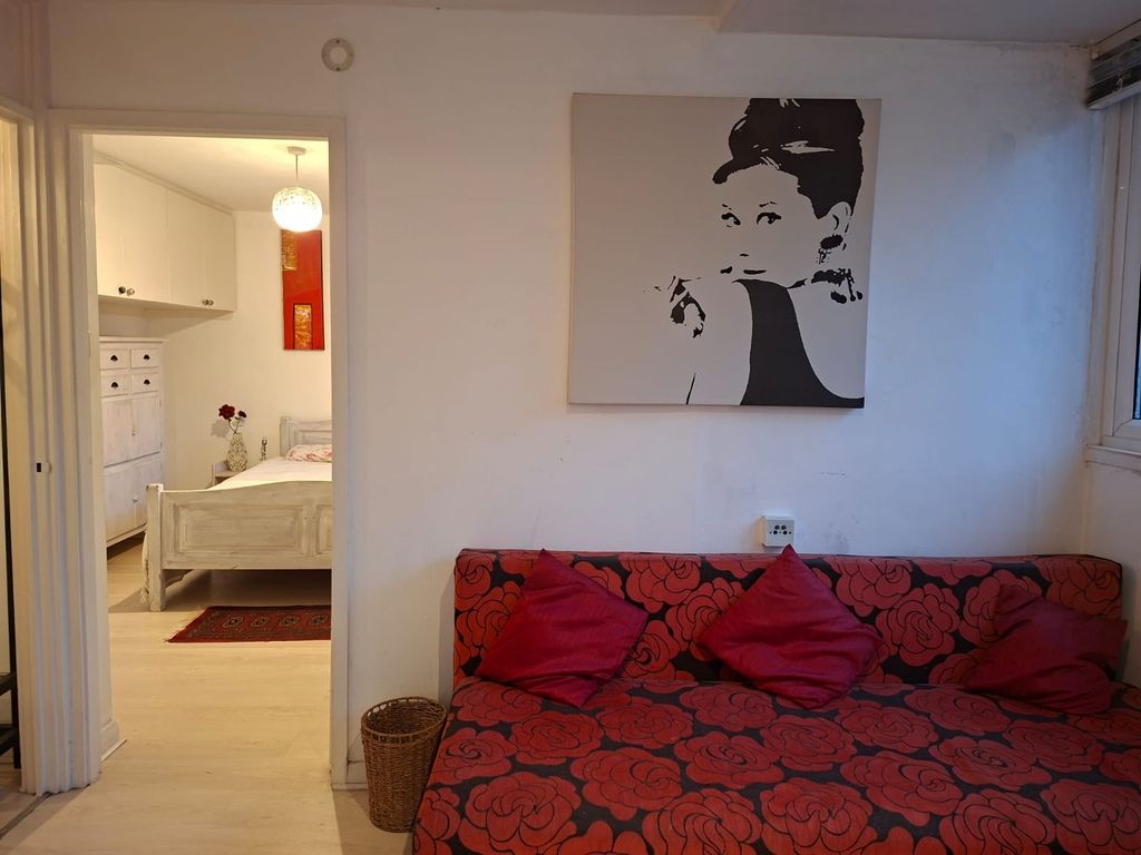 Property photo 1 of 22
