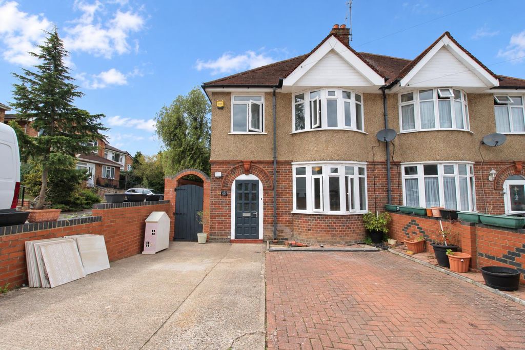Property photo 1 of 9