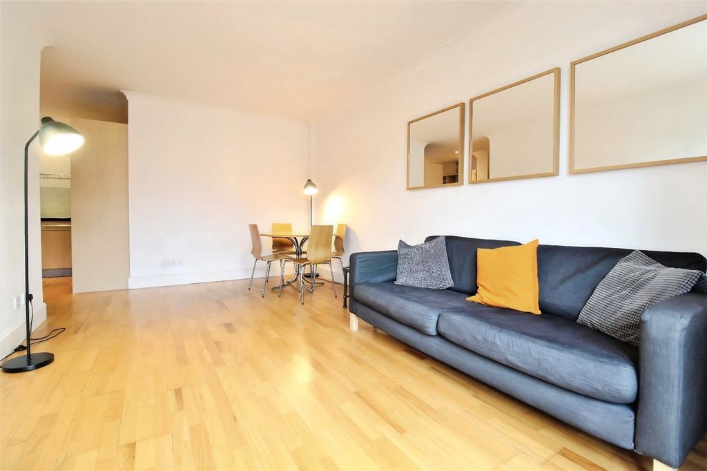 Property photo 1 of 9 Picture No. 25