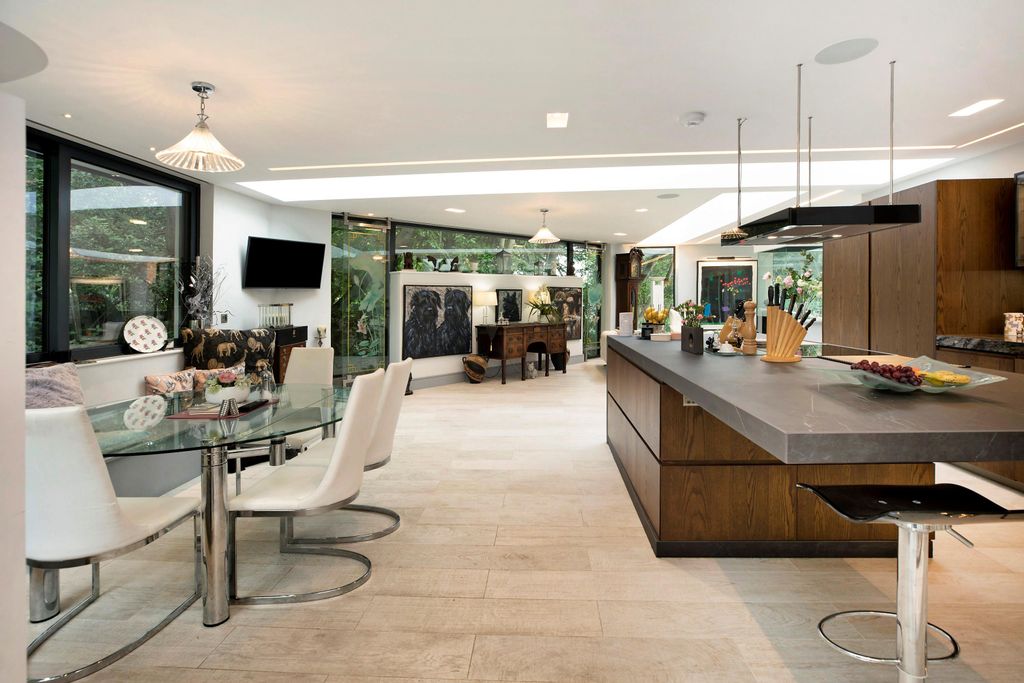 Additional image 7 of 5 bed detached house for saleStreatham Rise, Exeter, Devon EX4