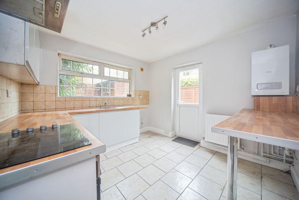 Property photo 3 of 23 Photo