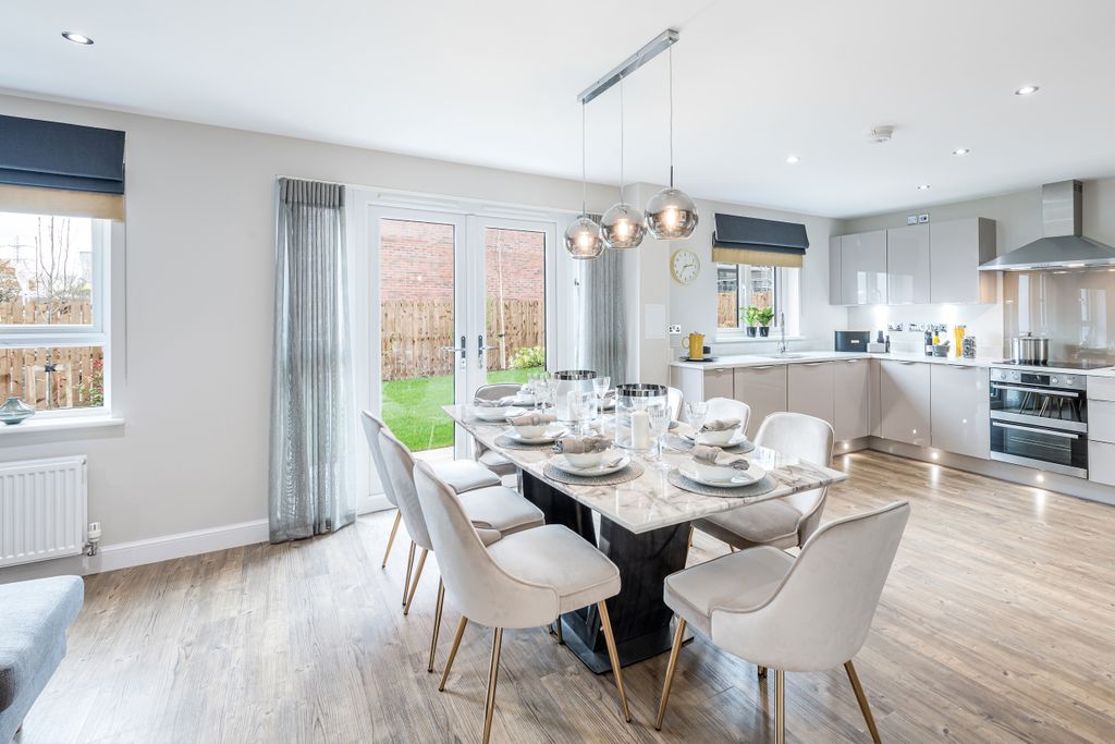 Property photo 2 of 9 Harris 4 Bedroom Home, Open-Plan Kitchen/Dining Room
