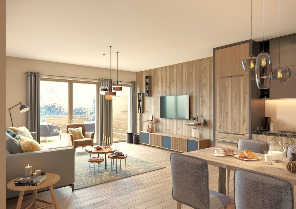 Property photo 2 of 5 Sophisticated Interi