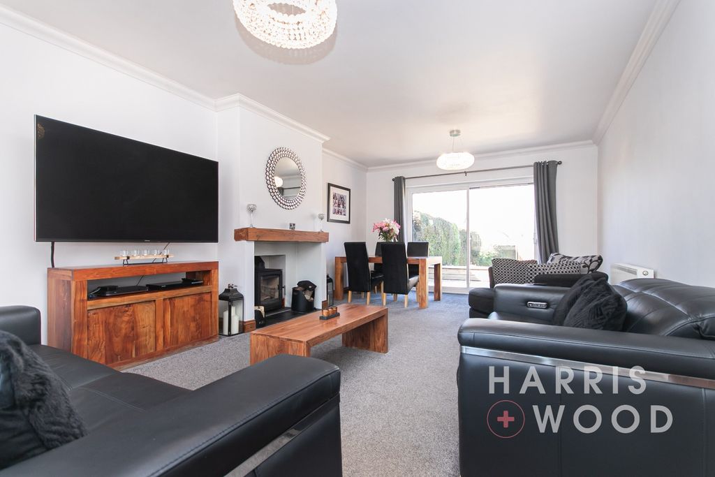 Property photo 3 of 32 5598352