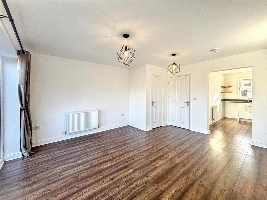 Property photo 2 of 12 Img_1589.Jpg