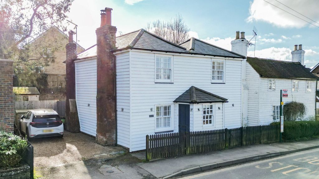 Property photo 3 of 18