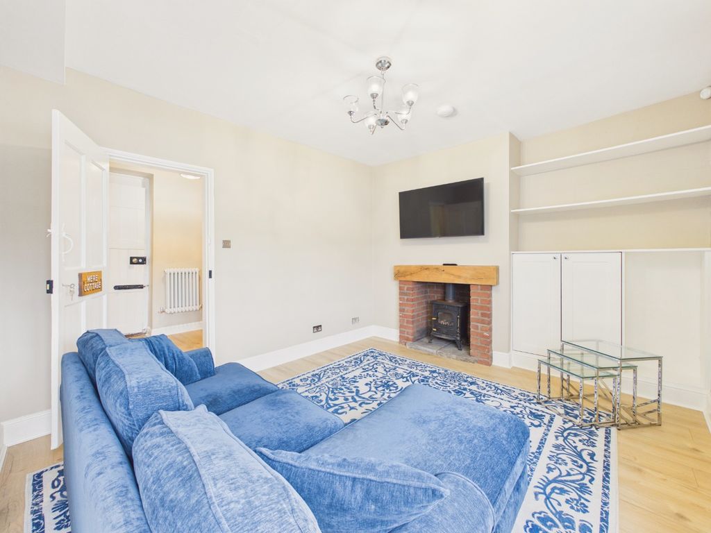 Property photo 3 of 11 5096996