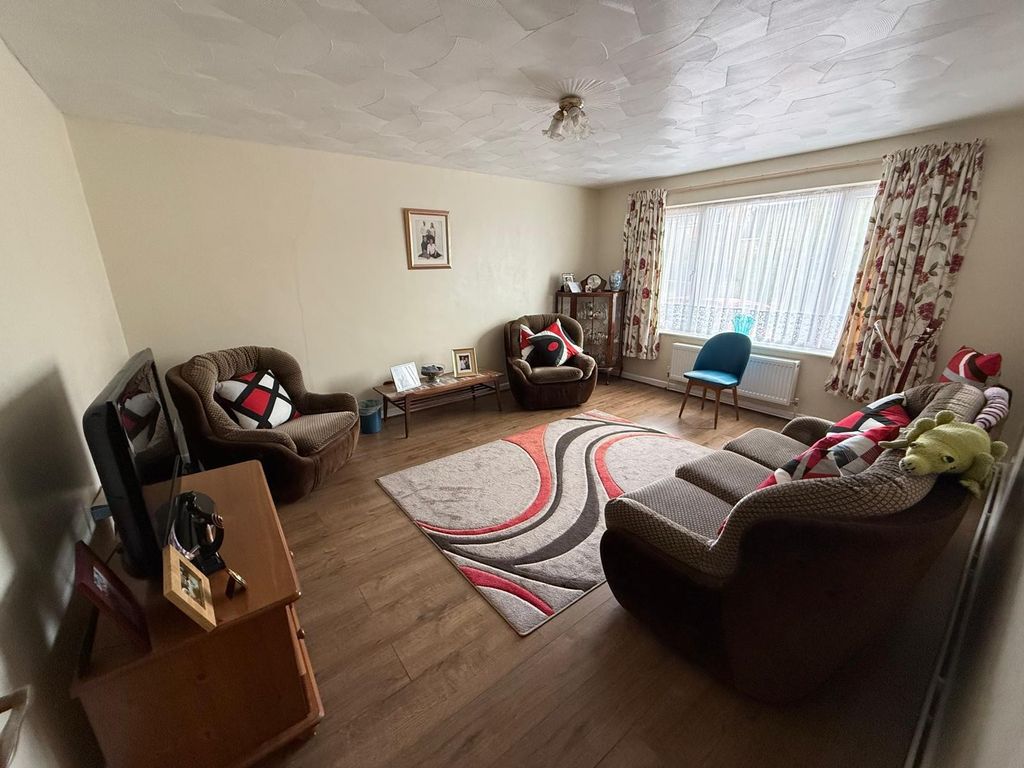 Property photo 2 of 18 Not Specified