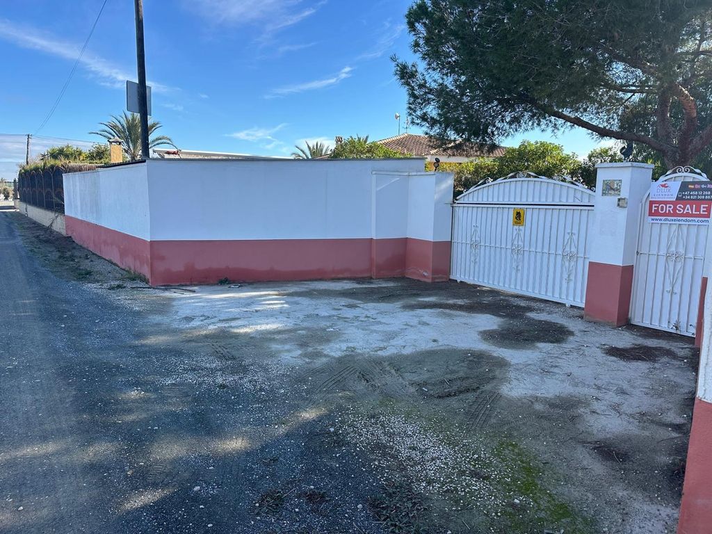 Property photo 2 of 34