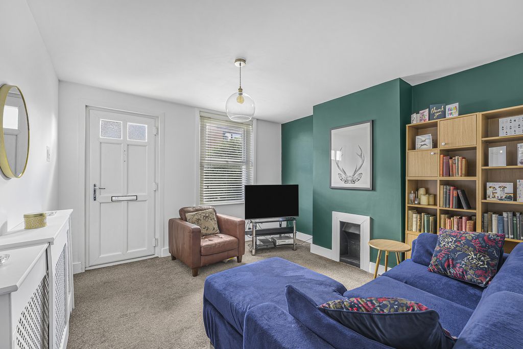 Property photo 2 of 15