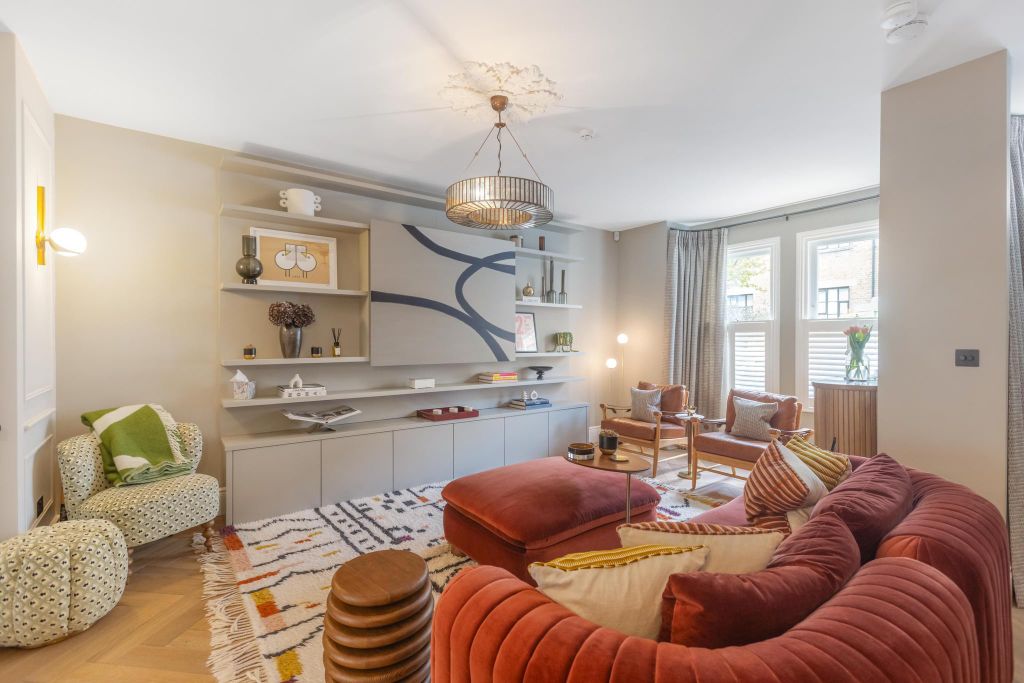 Property photo 2 of 17 Image