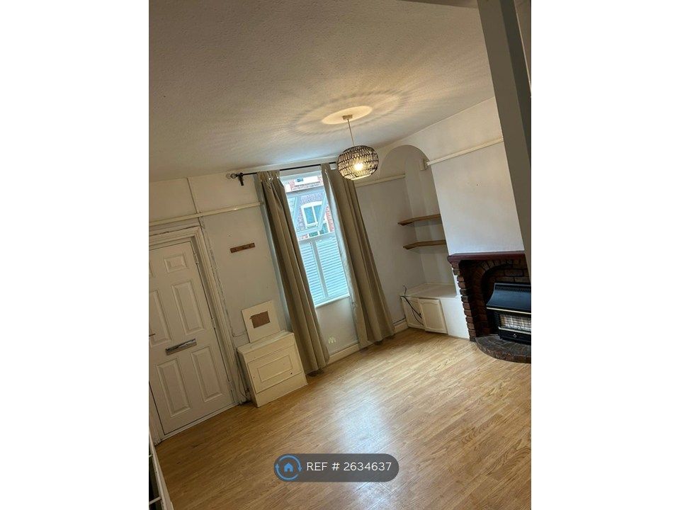 Property photo 3 of 9