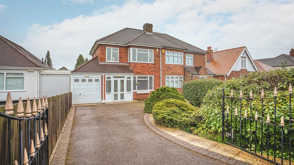 Property photo 1 of 42 Sandbed 1.Jpg