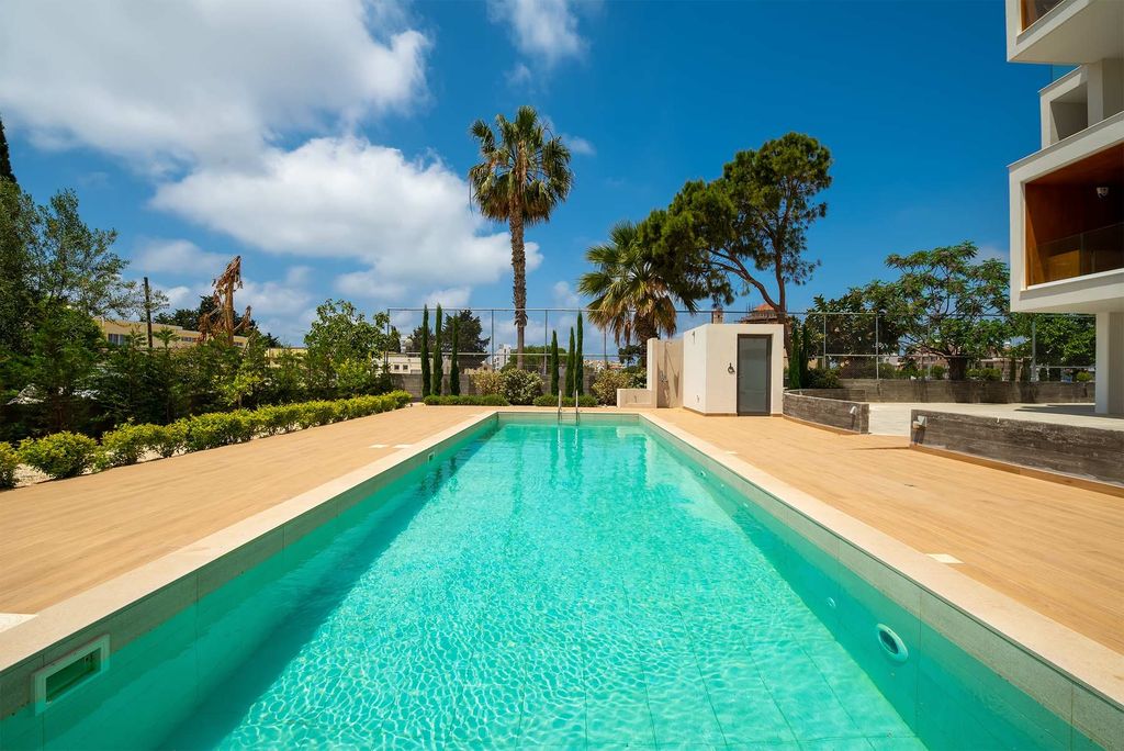 Property photo 3 of 30