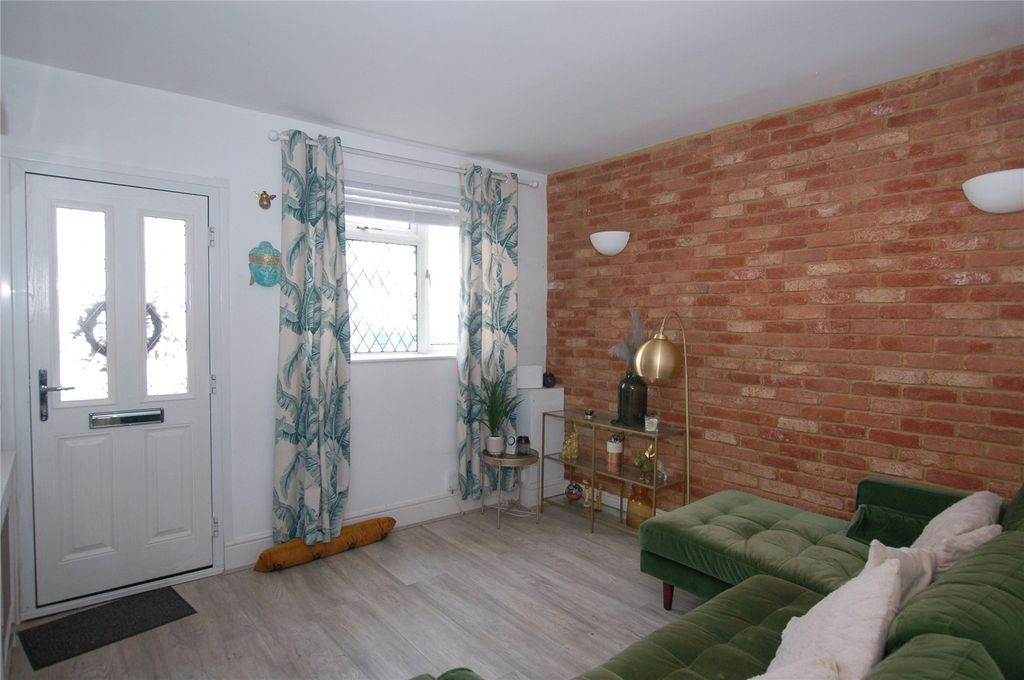 Property photo 2 of 24 Picture No. 34