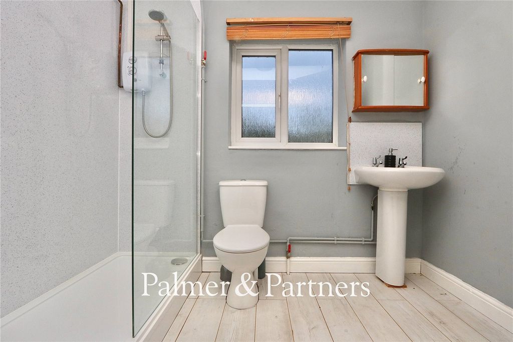 Property photo 3 of 23 Picture No. 23