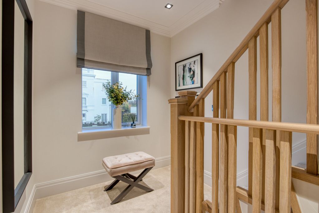Additional image 22 of 4 bed semi-detached house for saleEgerton Drive, London, Greater London TW7