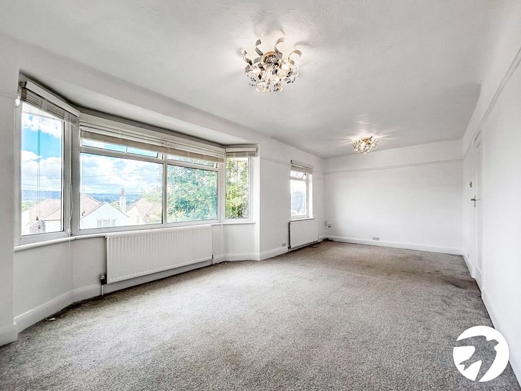 Property photo 2 of 11 Picture No. 13