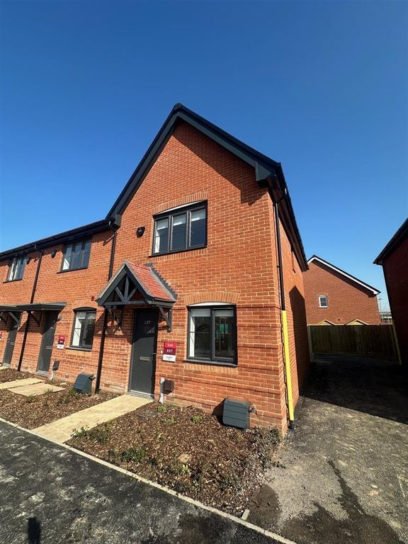 Property photo 1 of 9 137 Beaulieu Road.Jpg