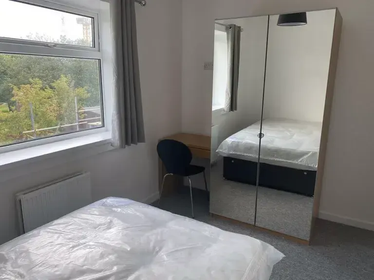 Property photo 3 of 12 3