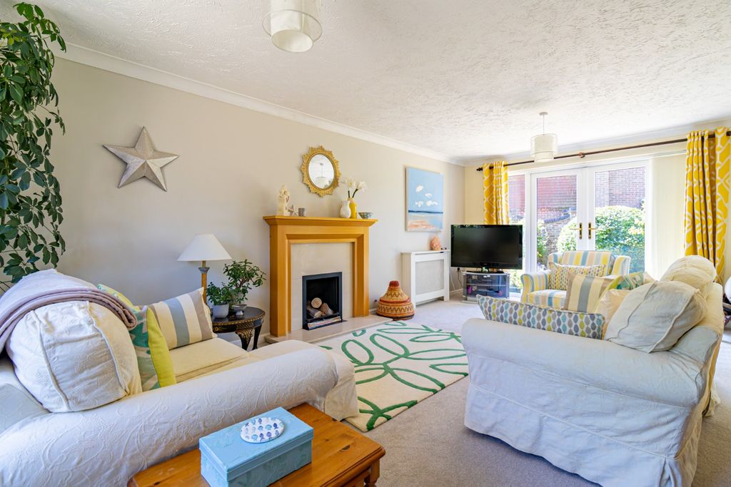 Property photo 2 of 29 3548744