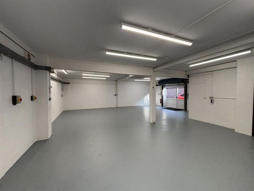 Property photo 1 of 2 Photo