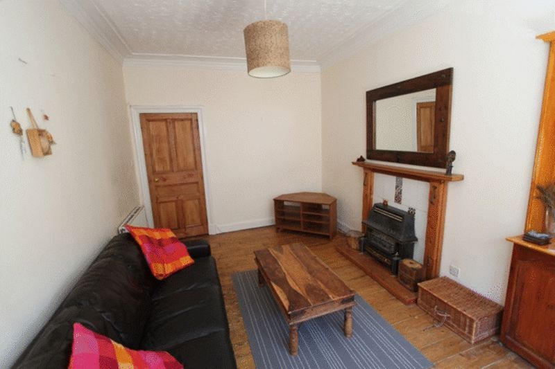 Property photo 3 of 7 Photo 2