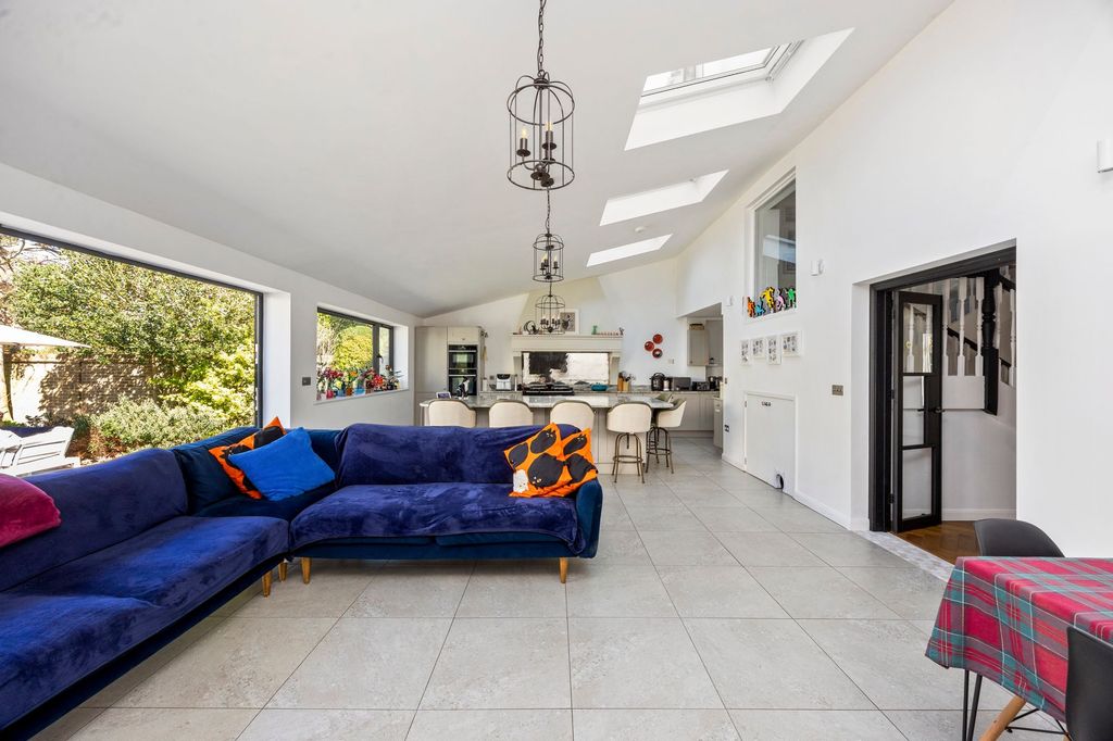 Additional image 10 of 6 bed detached house for saleWimblehurst Road, Horsham RH12