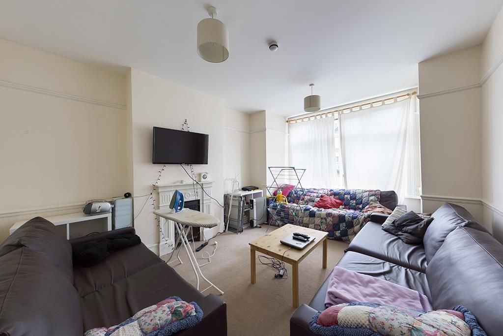 Property photo 3 of 7