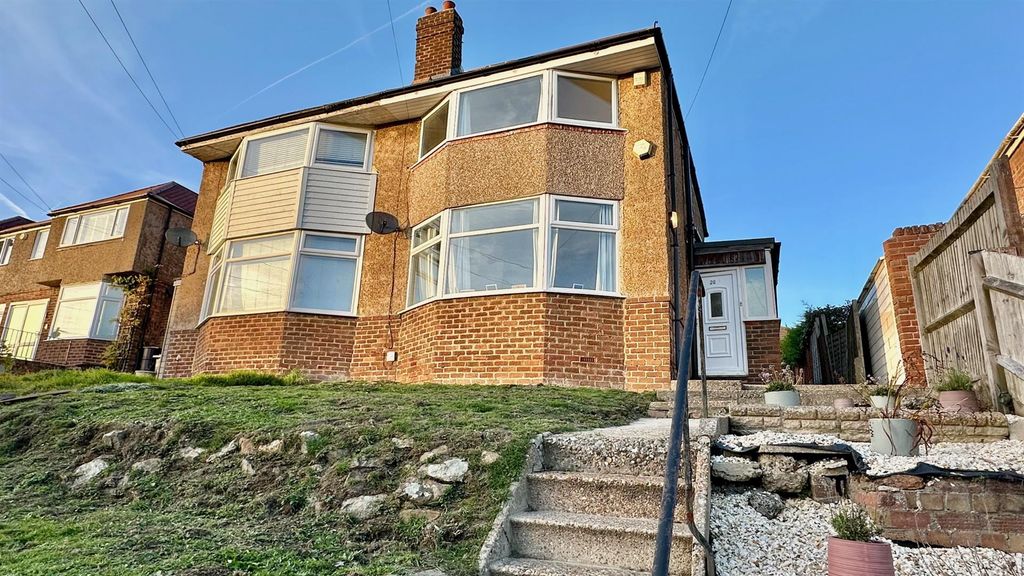 Property photo 1 of 26