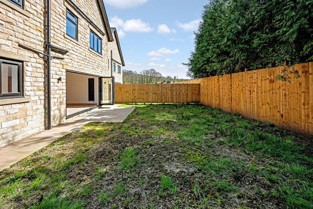 Additional image 38 of 5 bed detached house for sale7 Victoria Gardens, Waterside, Darwen BB3