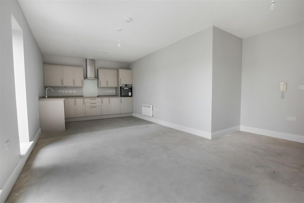 Property photo 3 of 11 Img_1762.Jpg