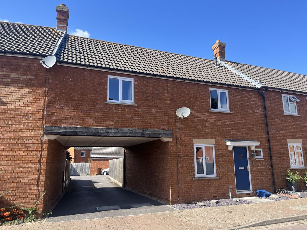Property photo 1 of 18 3 Bedroom Terraced House For Sale