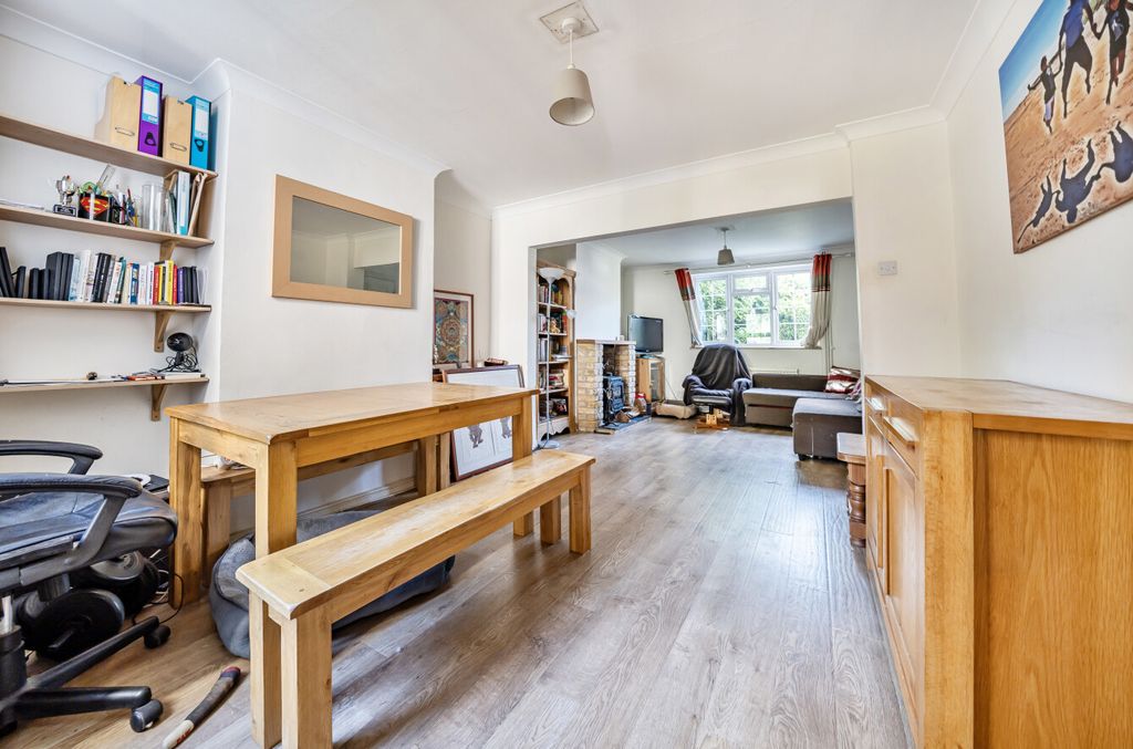 Property photo 3 of 17 1320896-7-686d42F...