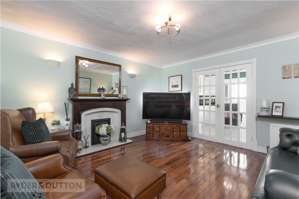 Property photo 2 of 34 Picture No. 67