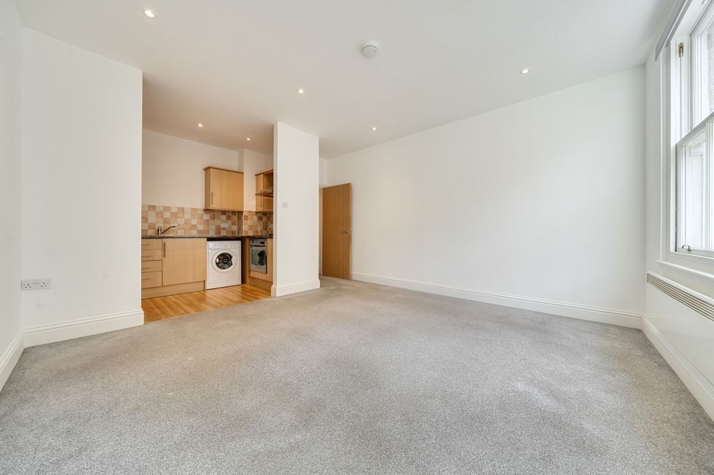 Property photo 1 of 14 1529767 (10)