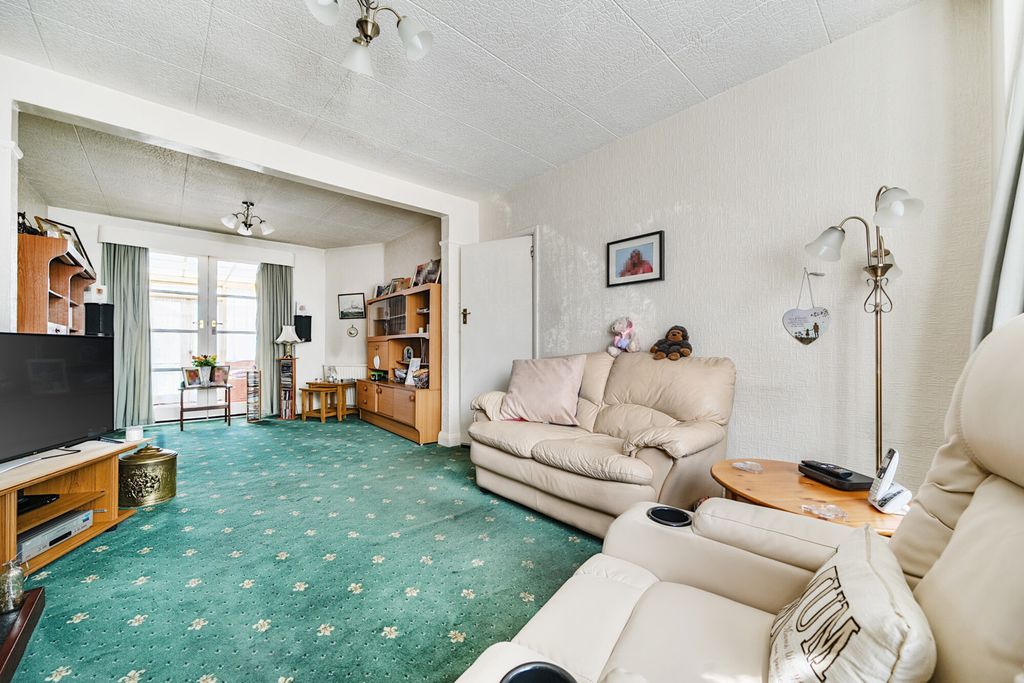 Property photo 2 of 13 Reception Room