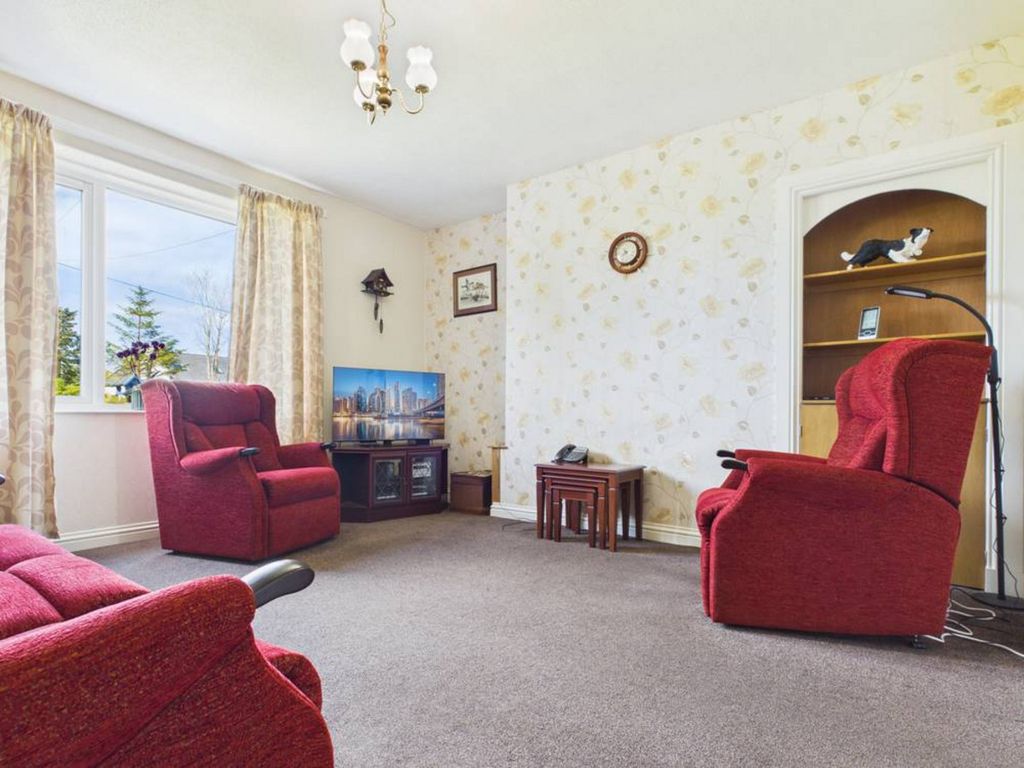 Property photo 2 of 23