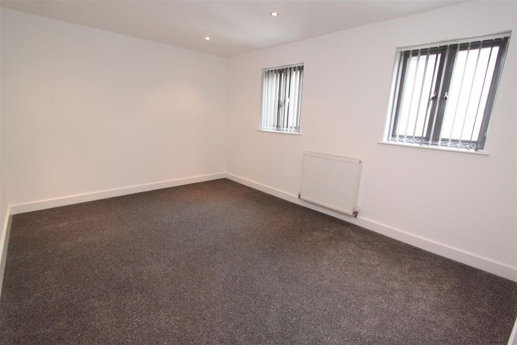 Property photo 3 of 7 Img_0086.Jpg