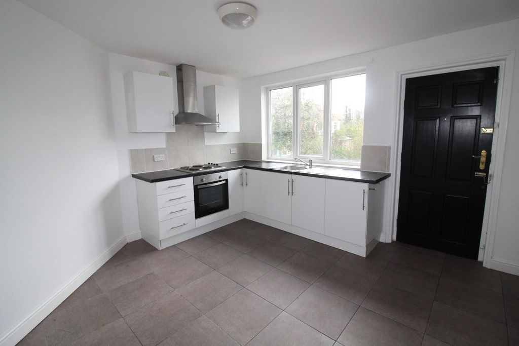 Property photo 2 of 13 Kitchen