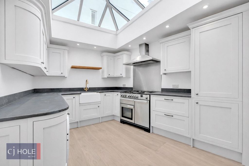 Property photo 1 of 19 Picture No. 26