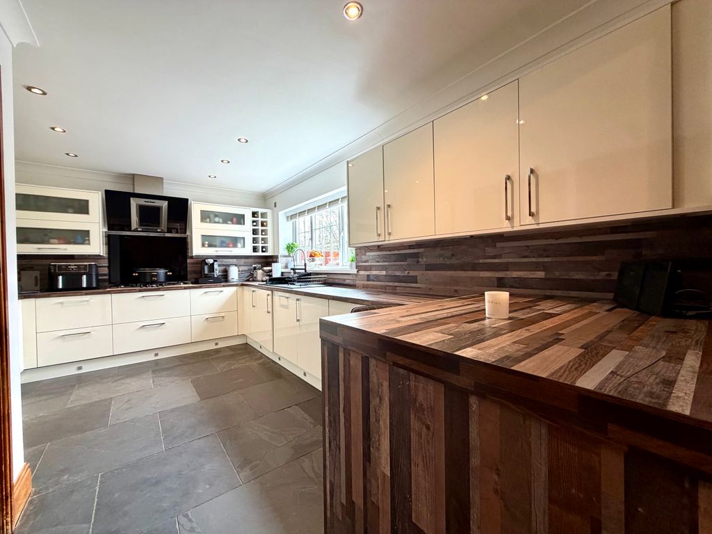 Additional image 6 of 7 bed detached house for saleRhymney Walk, Rhymney NP22