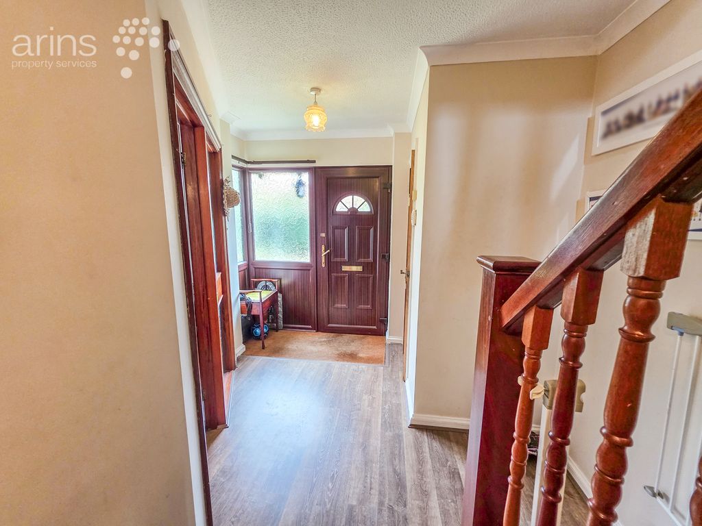 Property photo 3 of 21