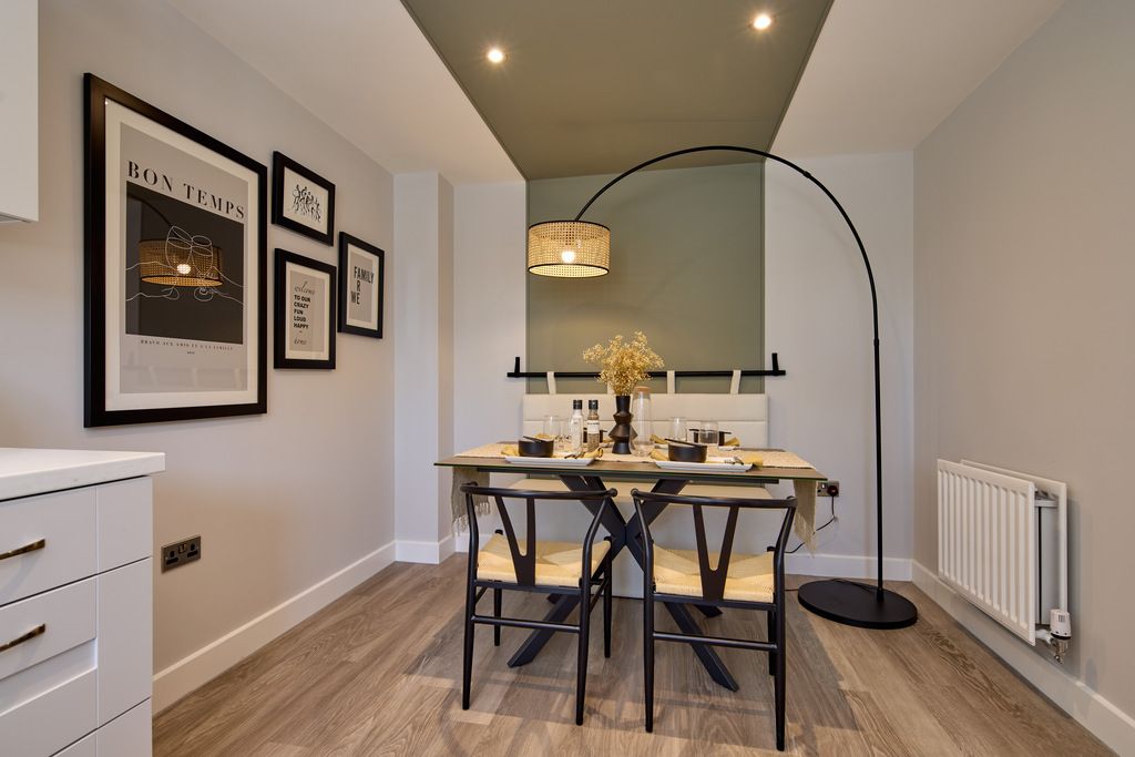 Property photo 3 of 11 Elmslie Hubbards Walk Dining